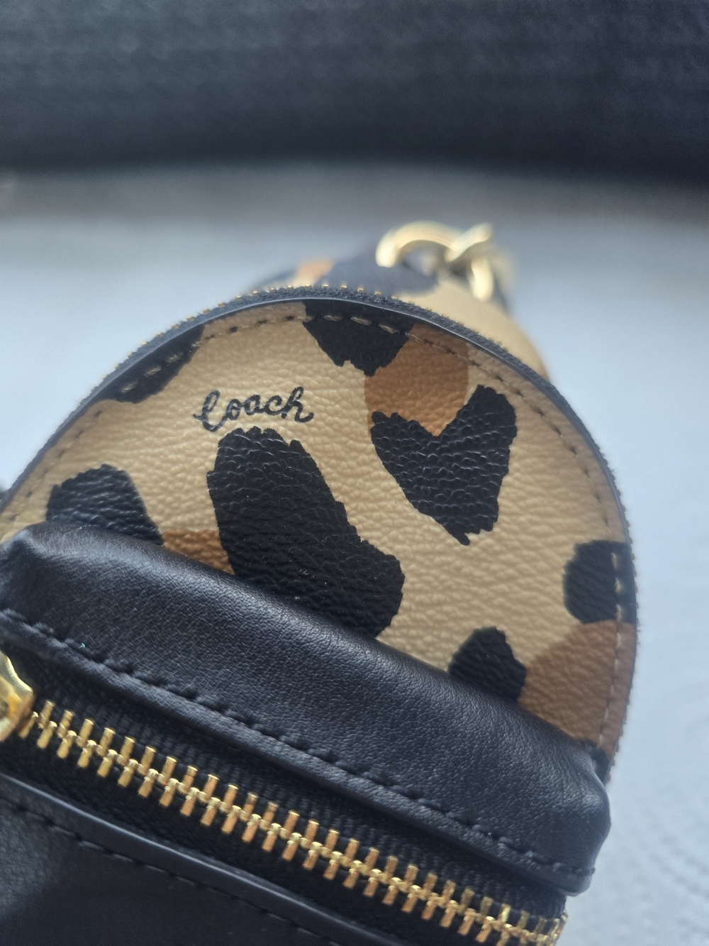 Coach Backpack Bagcharm Keychain - Picture 6 of 7